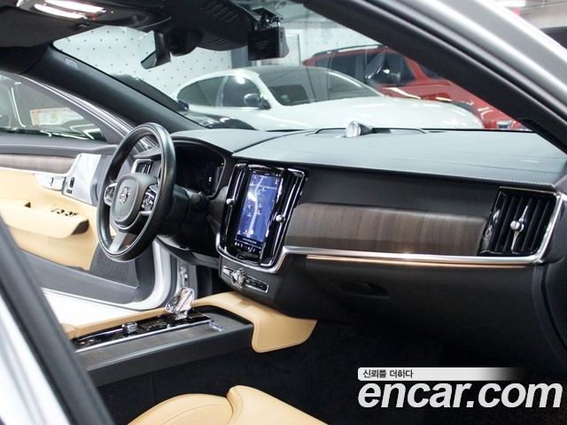 Volvo S90 2022 — фото 10