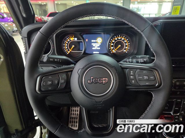 Jeep Wrangler 2025 — фото 10