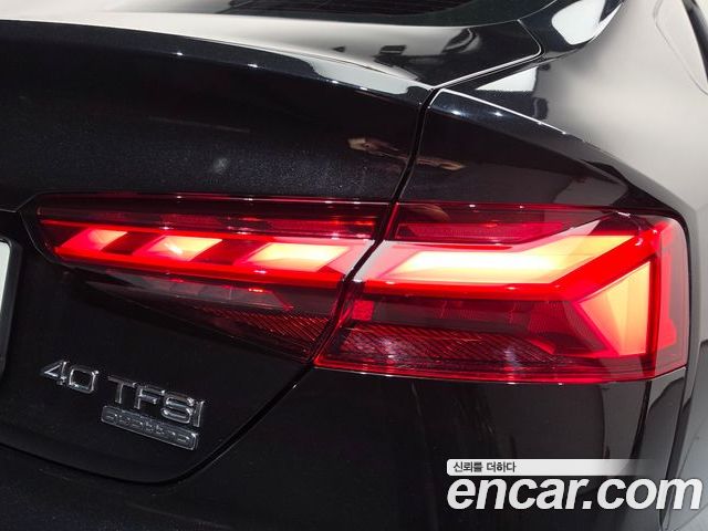 Audi A5 2023 — фото 9