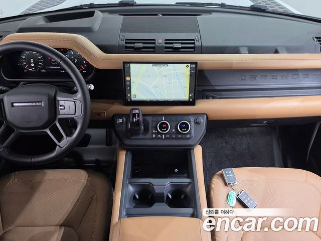 Land Rover Defender 2025 — фото 10