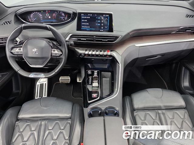 Peugeot 5008 2024 — фото 10