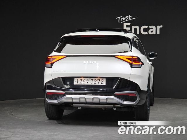 Kia Sportage 2022 — фото 4