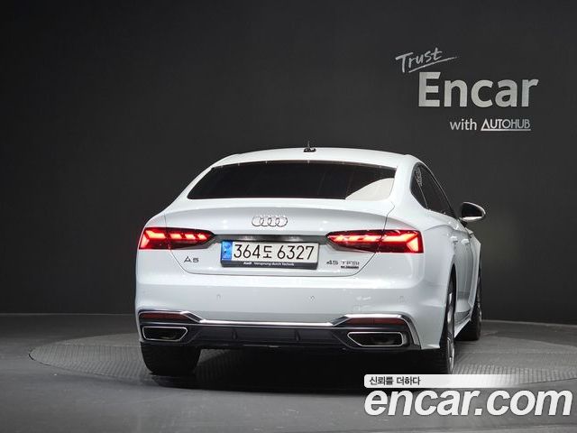 Audi A5 2023 — фото 4