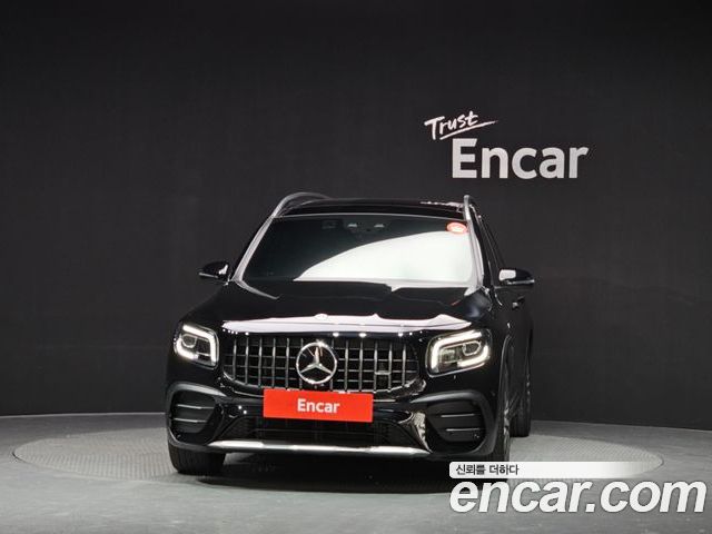Mercedes-Benz GLB 2023 — фото 3
