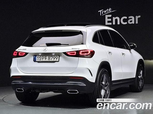 Mercedes-Benz GLA 2022 — фото 2