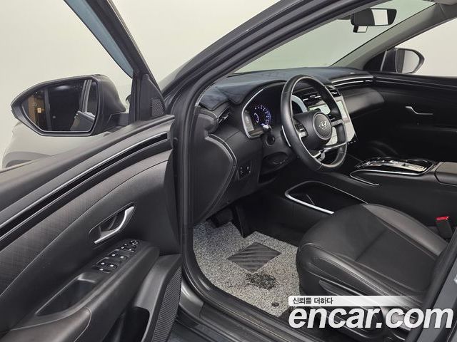 Hyundai Tucson 2023 — фото 10