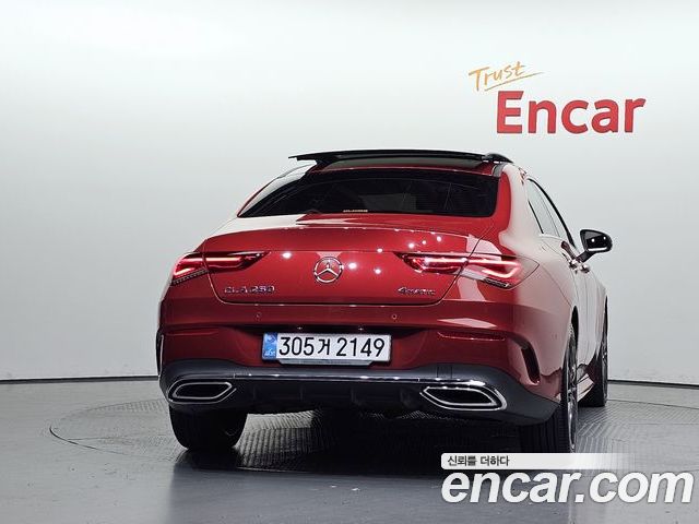 Mercedes-Benz CLA 2023 — фото 4