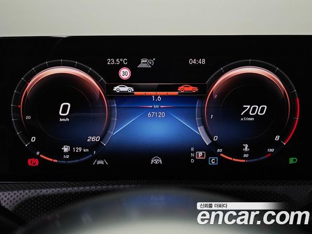 Mercedes-Benz CLA 2023 — фото 8
