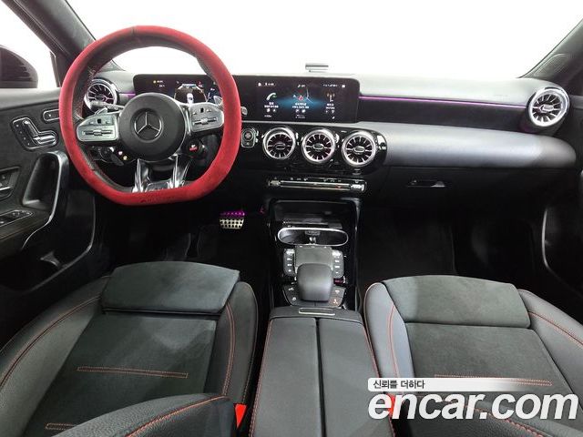 Mercedes-Benz A-Class 2023 — фото 10