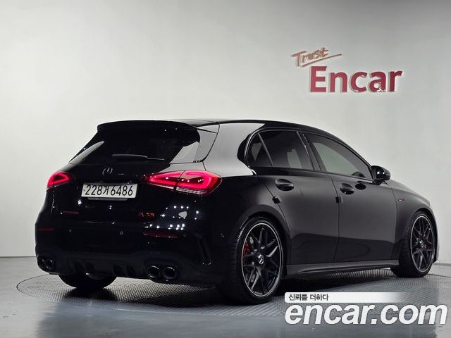 Mercedes-Benz A-Class 2023 — фото 2