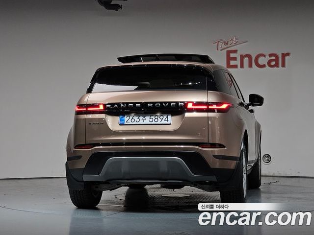 Land Rover Range Rover Evoque 2025 — фото 4