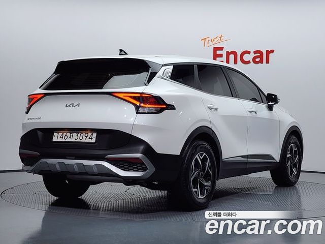 Kia Sportage 2022 — фото 2