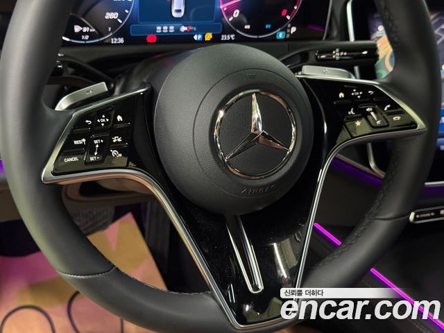Mercedes-Benz E-Class 2025 — фото 10