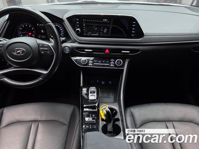 Hyundai Sonata 2023 — фото 10
