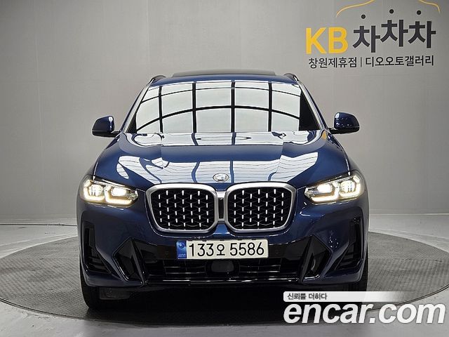 BMW X4 2022 — фото 3