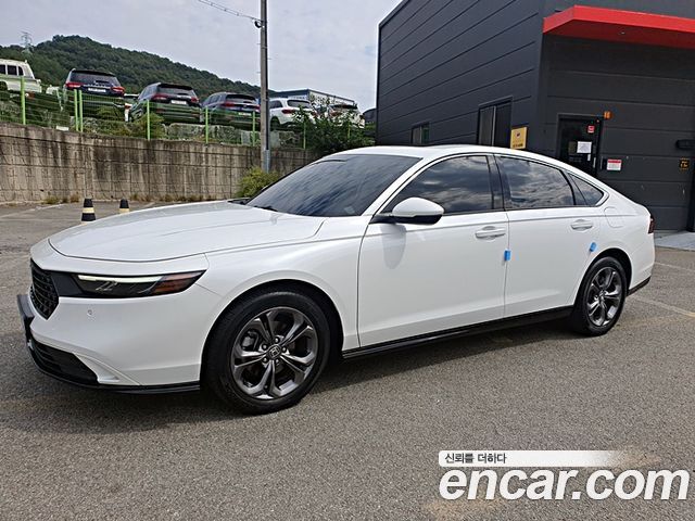 Honda Accord 2023 — фото 2