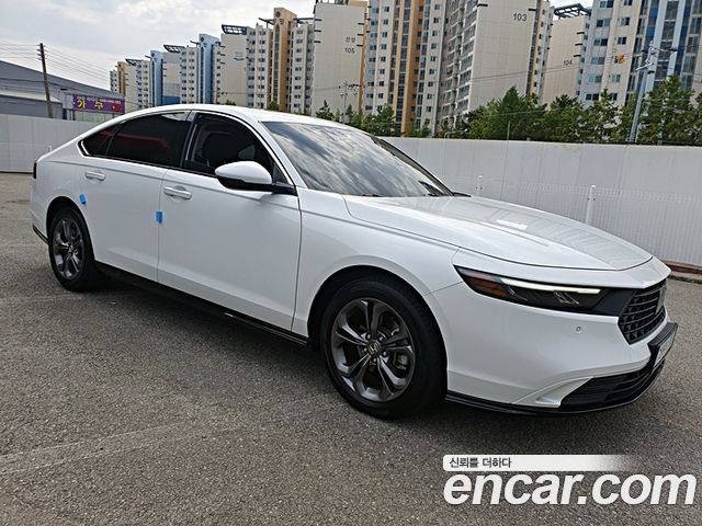 Honda Accord 2023 — фото 3