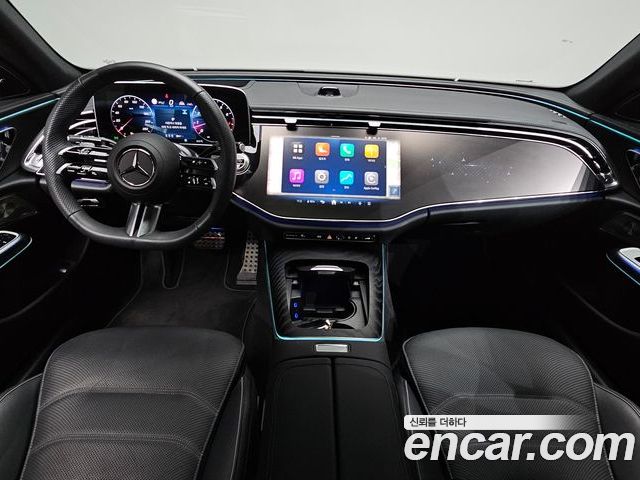 Mercedes-Benz E-Class 2025 — фото 10