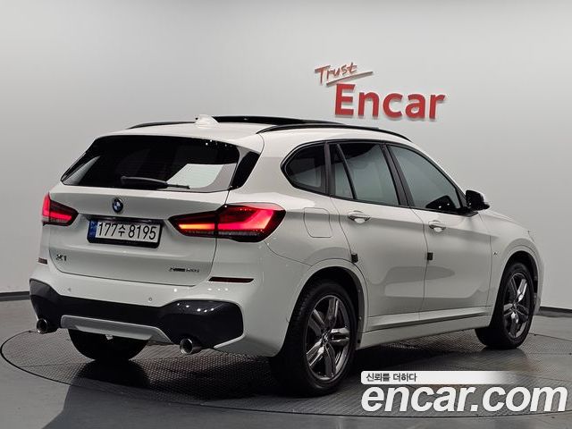 BMW X1 2022 — фото 2