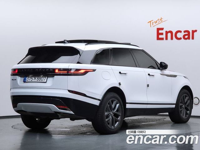 Land Rover Range Rover Velar 2025 — фото 2