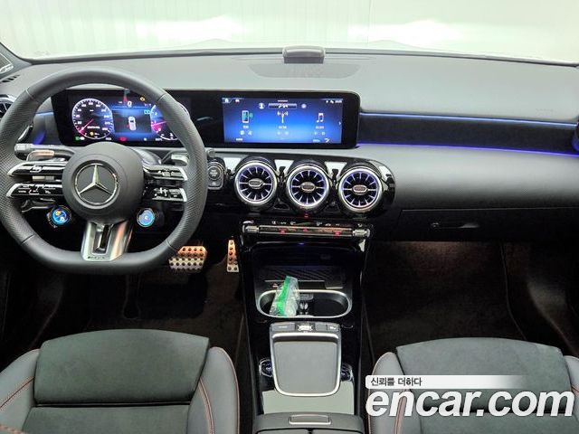 Mercedes-Benz A-Class 2025 — фото 7