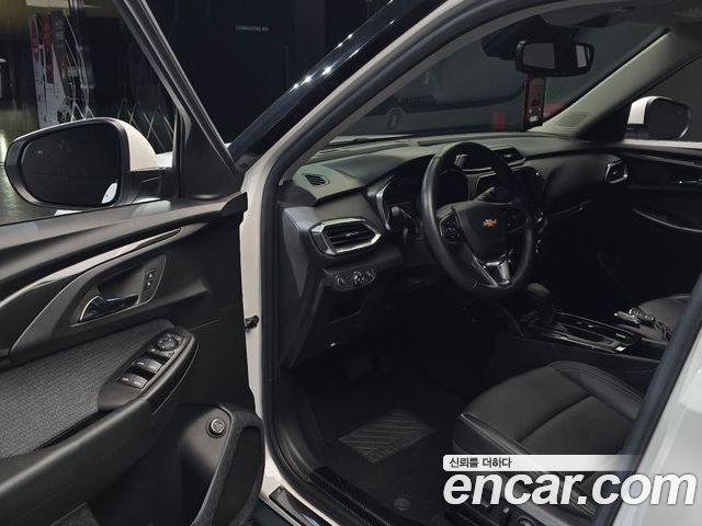 Chevrolet Trailblazer 2022 — фото 10