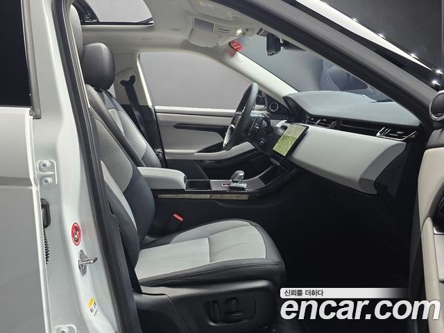 Land Rover Range Rover Evoque 2024 — фото 10