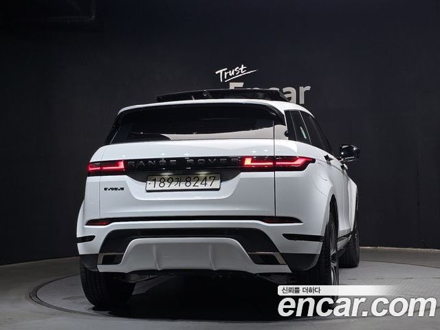 Land Rover Range Rover Evoque 2024 — фото 4