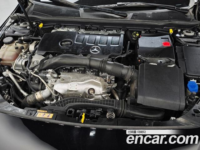 Mercedes-Benz CLA 2022 — фото 6