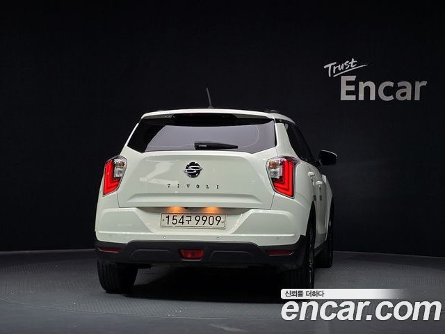 SsangYong Tivoli 2022 — фото 4