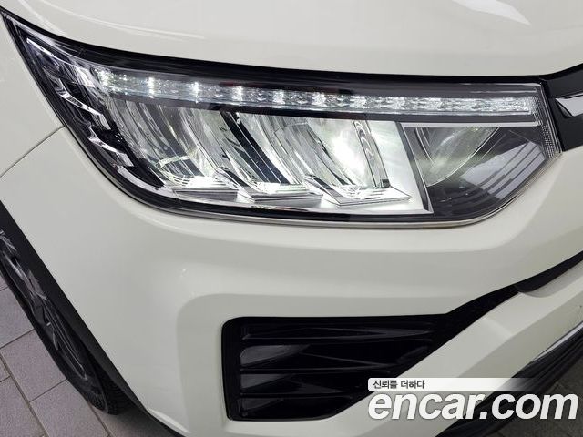 SsangYong Tivoli 2022 — фото 8