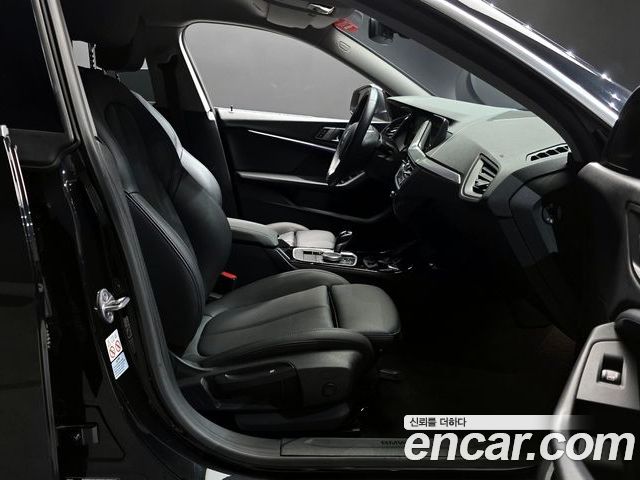 BMW 2 Series 2022 — фото 10