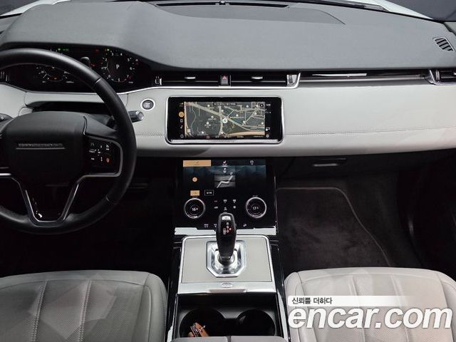 Land Rover Range Rover Evoque 2022 — фото 10