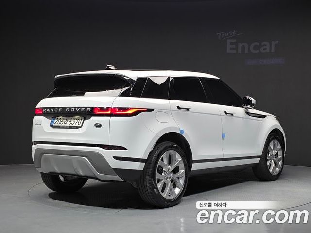 Land Rover Range Rover Evoque 2022 — фото 2