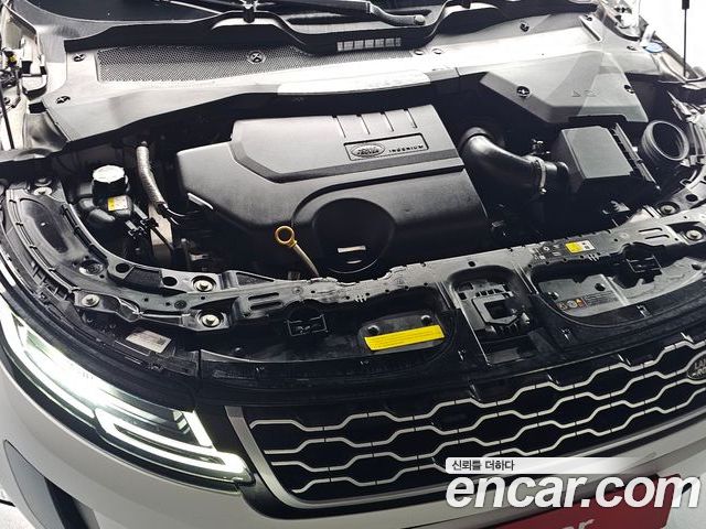 Land Rover Range Rover Evoque 2022 — фото 6