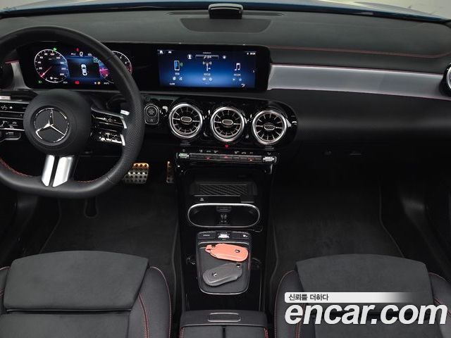 Mercedes-Benz CLA 2024 — фото 10