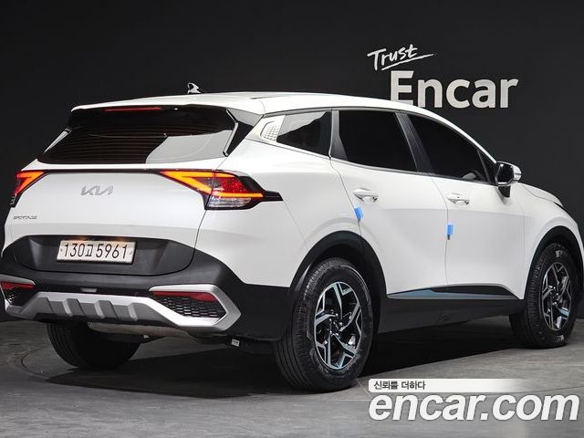 Kia Sportage 2022 — фото 2