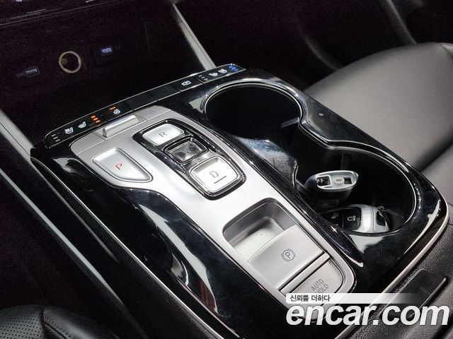 Hyundai Tucson 2022 — фото 9