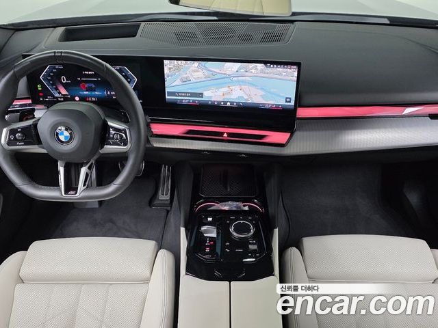 BMW 5 Series 2025 — фото 10