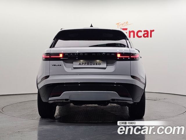 Land Rover Range Rover Velar 2026 — фото 6