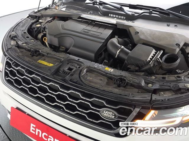 Land Rover Range Rover Evoque 2022 — фото 6