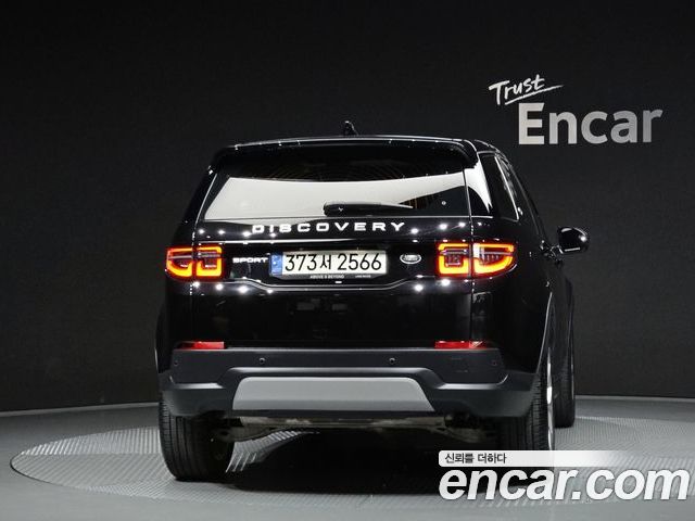 Land Rover Discovery Sport 2021 — фото 4