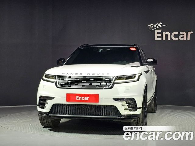 Land Rover Range Rover Velar 2026 — фото 3