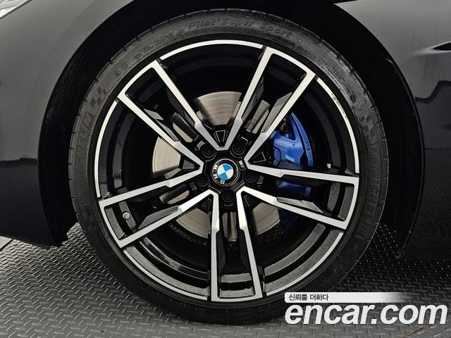 BMW Z4 2022 — фото 5