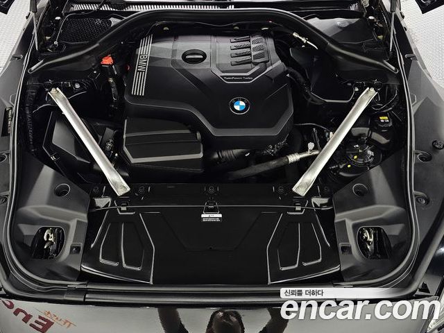 BMW Z4 2022 — фото 6