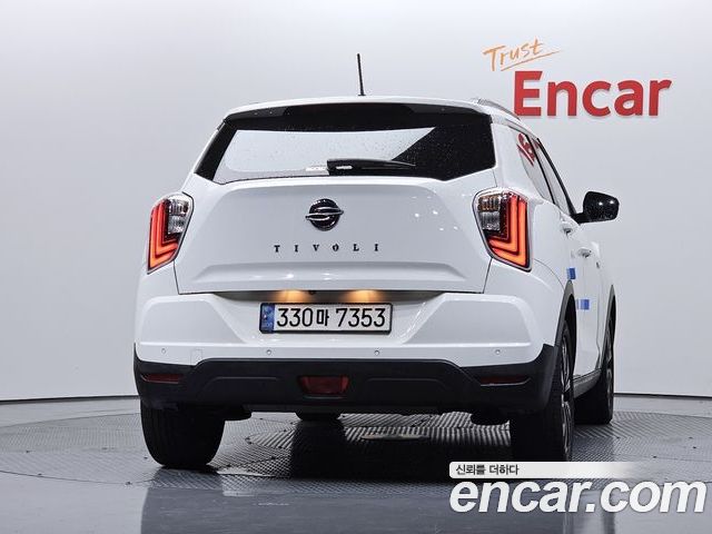 SsangYong Tivoli 2022 — фото 4