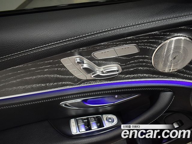 Mercedes-Benz E-Class 2023 — фото 6