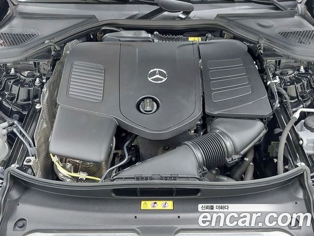 Mercedes-Benz E-Class 2024 — фото 6