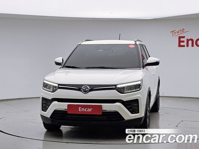 SsangYong Tivoli 2022 — фото 3