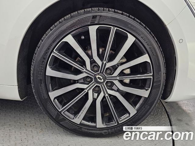 Renault Samsung SM6 2024 — фото 5